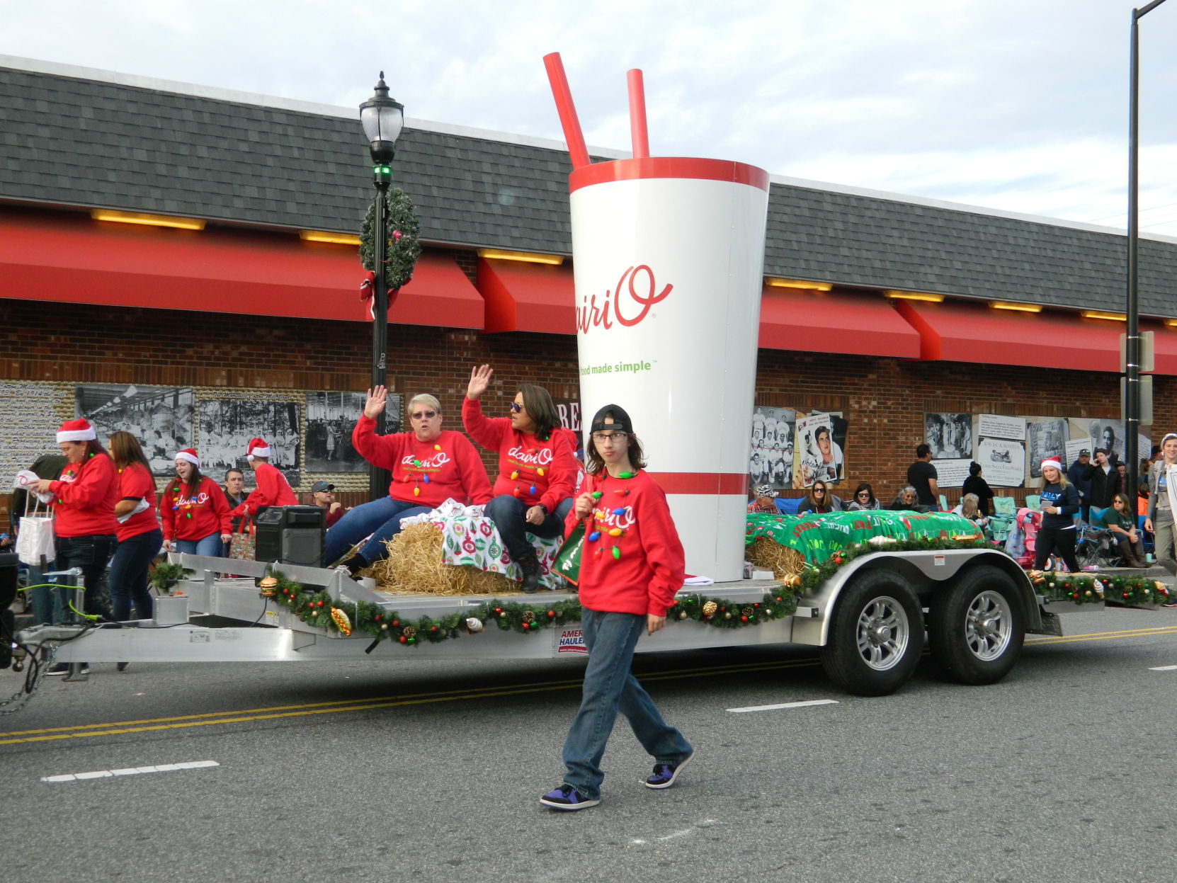 Mooresville Christmas Parade (332).JPG